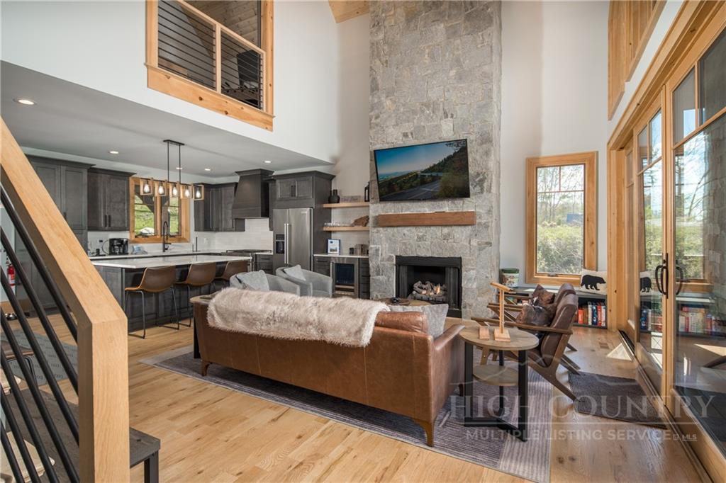 68 Fernwood Trail Elk Park, NC 28622