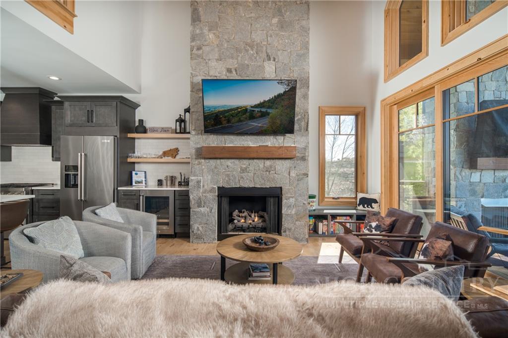 68 Fernwood Trail Elk Park, NC 28622